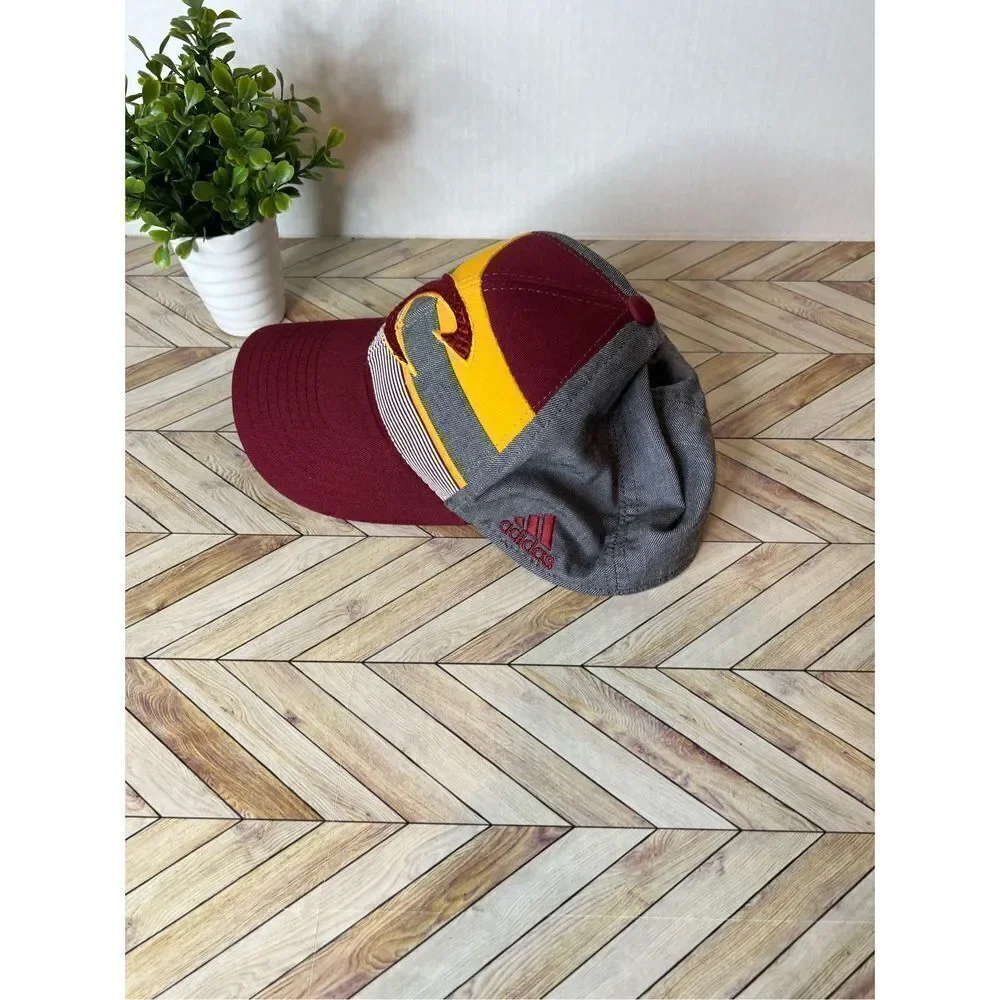 Men’s adidas fitted Cleveland cavaliers baseball hat